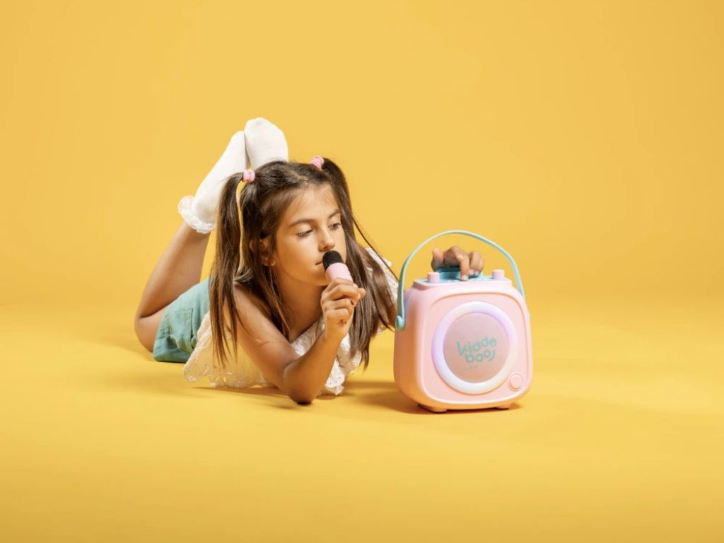 Bluetooth Karaoke Set Mikrofon a reproduktor KidsVoice Pink (2)